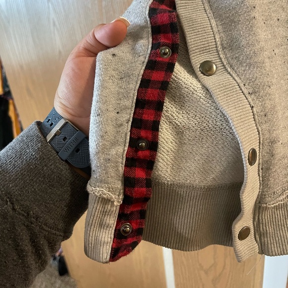 Maurices Gray and Buffalo check hoodie - Picture 2 of 3